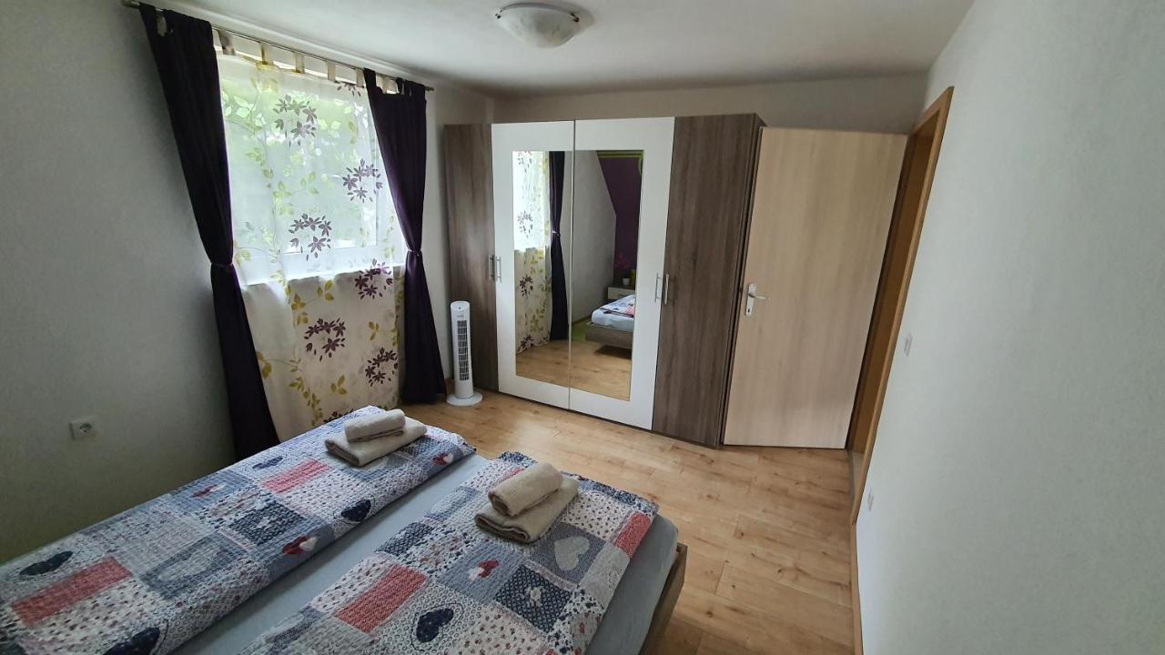 Apartment Tijana Nomenj Ngoại thất bức ảnh