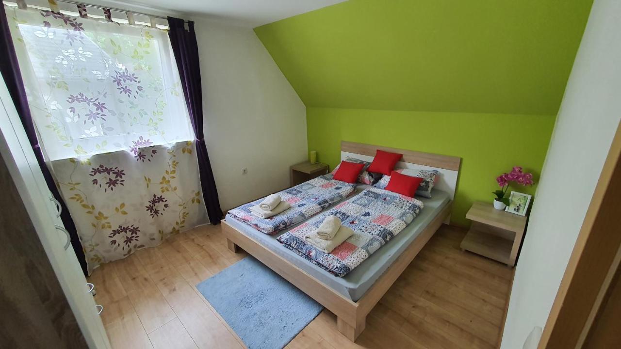 Apartment Tijana Nomenj Ngoại thất bức ảnh