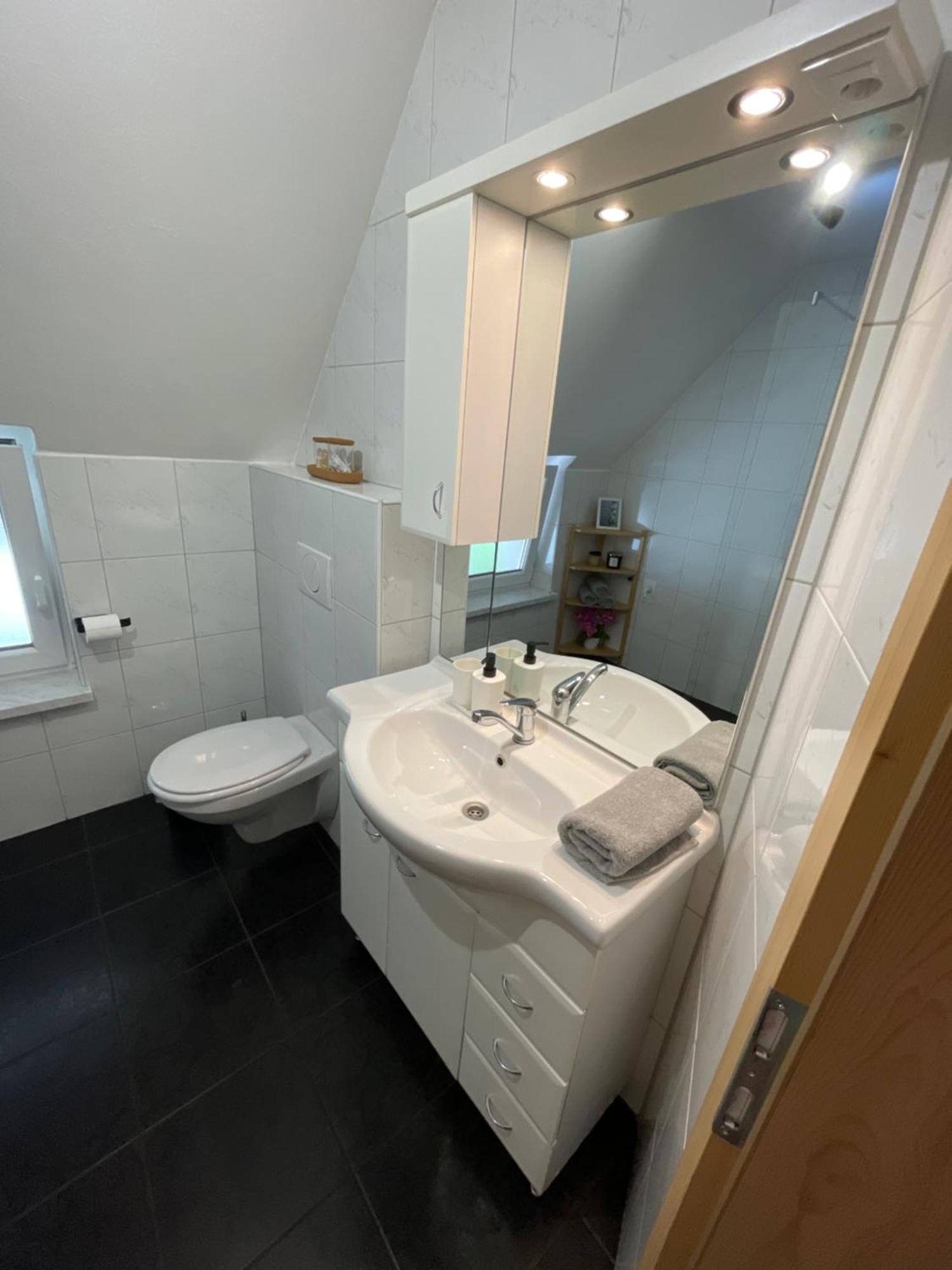 Apartment Tijana Nomenj Ngoại thất bức ảnh